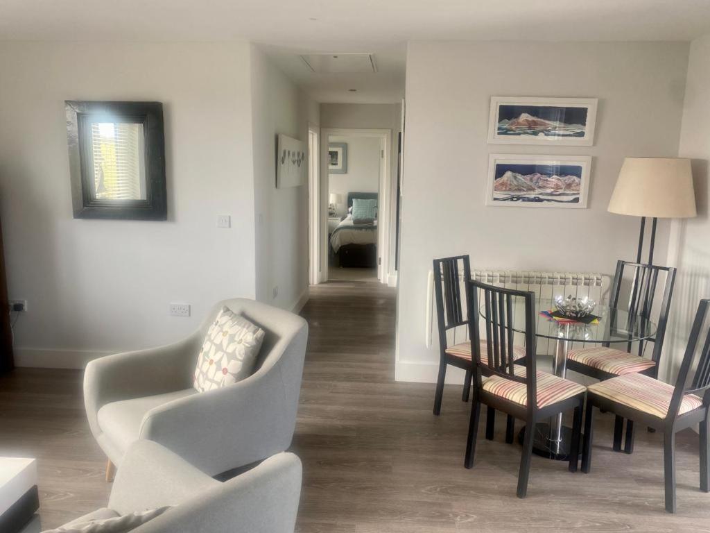2 Bedroom Cottage Sleeps 4 With Hot-Tub, & Shared Pool Use Седжфілд Екстер'єр фото